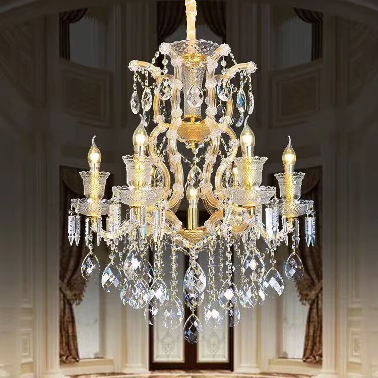 Lustre classique à branches et décors en cristal