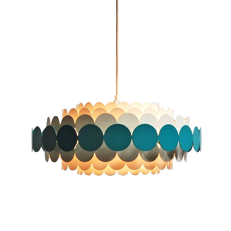 Lustre à pétales pour chambre