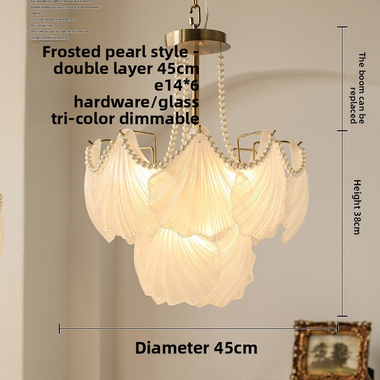 Lustre en verre à étages, motifs coquillages