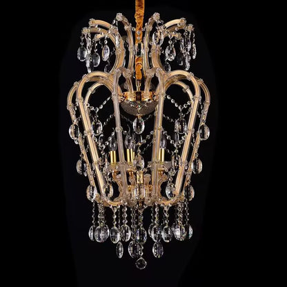 Lustre classique à branches et décors en cristal