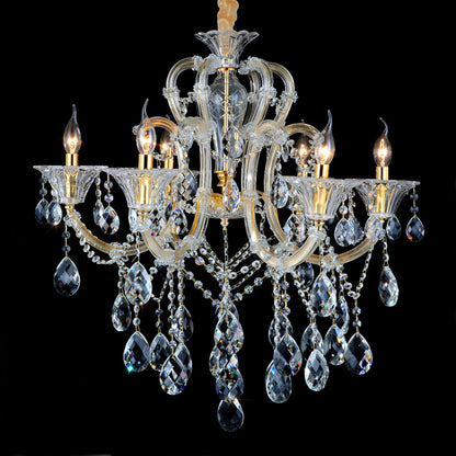 Lustre classique à branches et décors en cristal