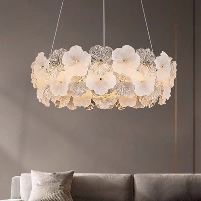 Lustre à pétales de verre, inspiration française