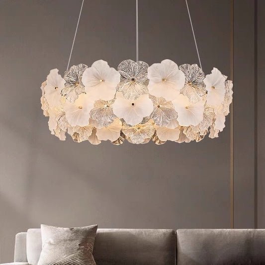 Lustre à pétales de verre, inspiration française