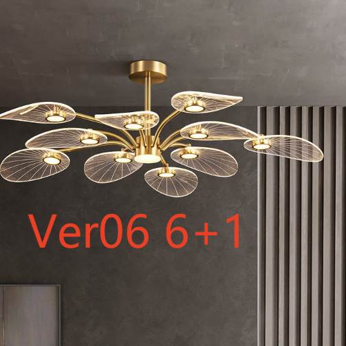 Lustre à pétales pour chambre